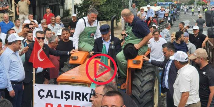 Özgür Özel'den buğday mitingi: Kasket taktı, traktöre bindi