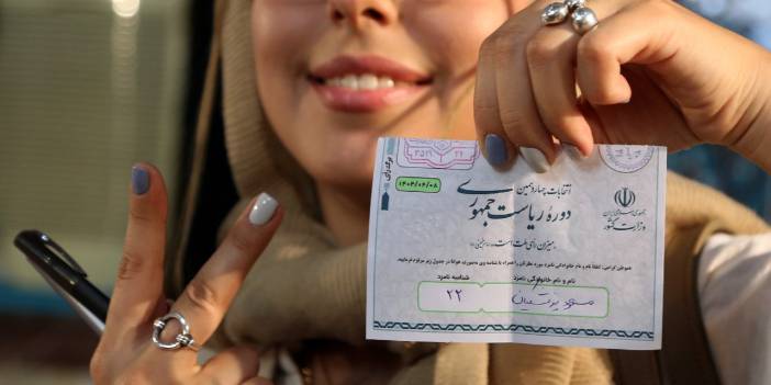 Fotoğraflarla İran Cumhurbaşkanlığı seçimi