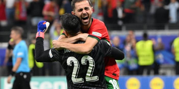 Portekiz çeyrek finalde: Kaleci Diogo Costa 3 penaltı kurtardı