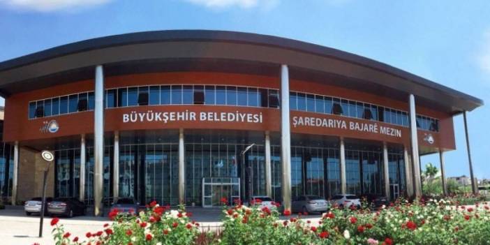 Van Büyükşehir Belediyesi’nin konserine valilikten engel