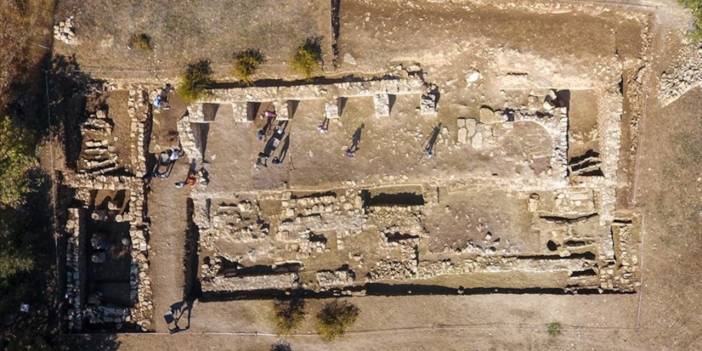 Diyarbakır'da 1500 yıllık kilise kalıntısında denizyıldızı fosili bulundu