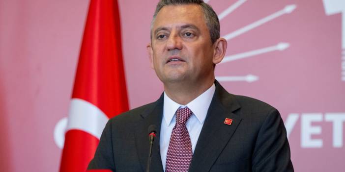 Özgür Özel'den 'Katliam Yasası' çıkışı: 'Kırmızı alarmdayız, CHP'li belediyeler öldürmeyecek'