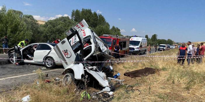 Yozgat'taki trafik kazasında dört kişi öldü