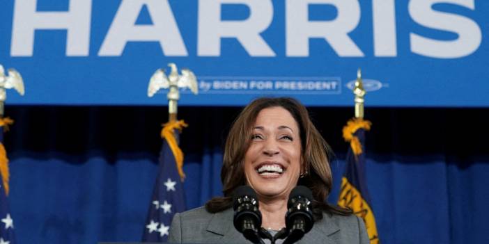 Kamala Harris'e Demokrat Partili siyasetçilerden destek yağdı, Obama çifti sessiz