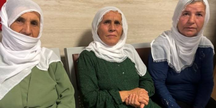 Çıplak arama dayatılan anneler: 'Beyaz saçımız ve beyaz tülbendimizle cezaevinde tutuluyoruz'