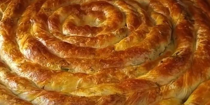 Börek fırından çıkar çıkmaz sönüyorsa bu teknikle sönmeyecek! İşte çözümü