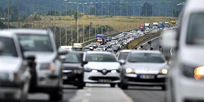 Yol kenarındaki beyaz levhanın ne işe yaradığını biliyor musunuz? Kontrol kesim levhasıyla ilgili gerçek