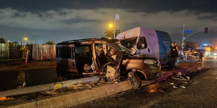 İstanbul'da trafik kazası: Üçü bebek, sekiz kişi yaralandı