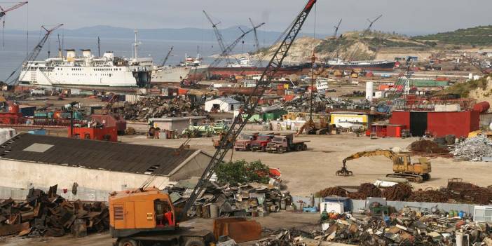 İzmir Aliağa’da iş cinayeti: Gazdan zehirlenen işçi öldü