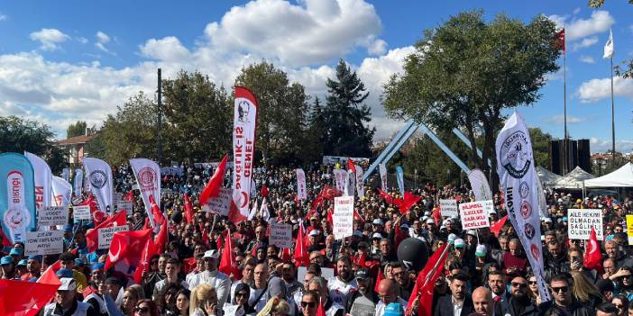 Aile hekimlerinden yönetmeliğe karşı Ankara'da miting: Haklarımızdan vazgeçmeyeceğiz