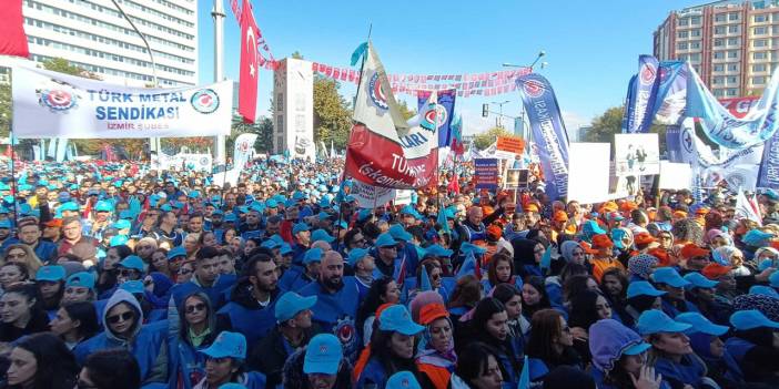 Türk-İş'ten 'Zordayız, geçinemiyoruz” mitingi... İşçiler Ergun Atalay’ı yuhaladı: 'Sarı sendika istemiyoruz'