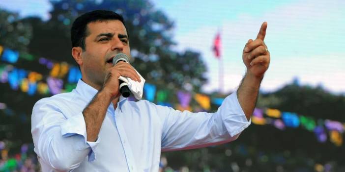 Selahattin Demirtaş'tan 'Kadınların Çığlığını Duyuyoruz' bildirisi: 'Toplumsal barış için buradan başlayalım'