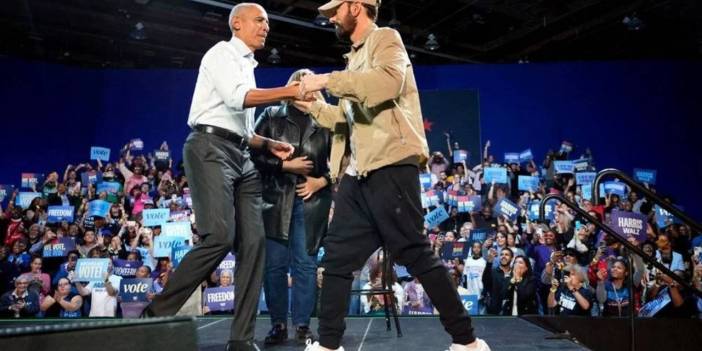 Eminem, Kamala Harris'in mitinginde sahne aldı: Obama şarkı söyledi