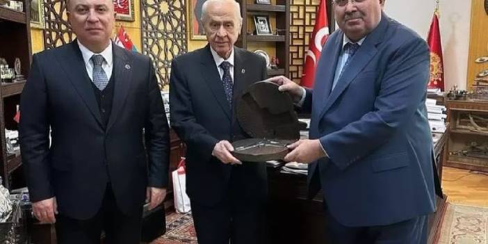 MHP'li Yönter'den silahlı fotoğraf paylaşımı