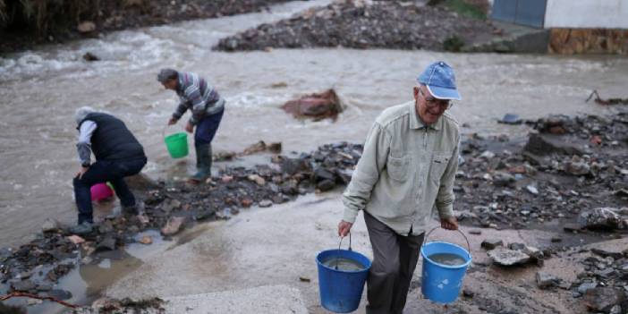 'Tsunami gibi': İspanya'da sel felaketinde ölenlerin sayısı 155'e yükseldi