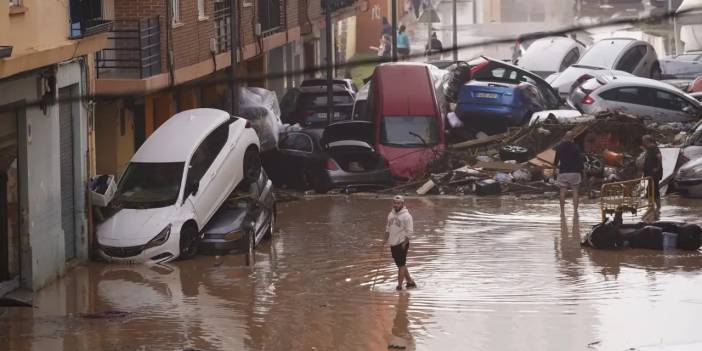 İspanya sel felaketi nedeniyle AB'den yardım istedi