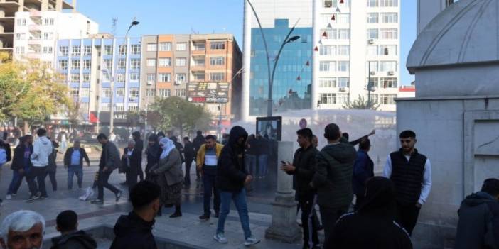 Batman'da kayyım protestolarında polis şiddeti: Gazeteciler gözaltına alındı