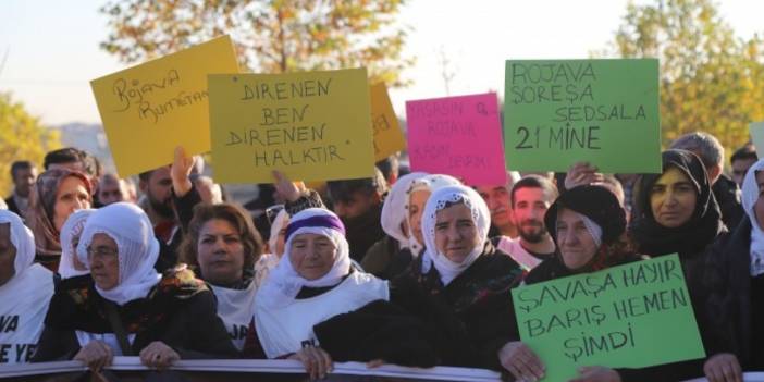 Nusaybin-Kamışlo sınırında nöbet sürüyor: 'İşgalcilerin bitmeyen oyunlarına karşı kazanan Kürt halkı olacak'