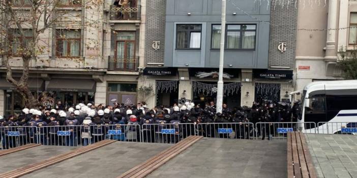 Meslektaşlarının katledilmelerini protesto eden gazeteciler tutuklandı