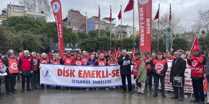 Emekliler, Kartal Meydanı'ndan seslendi: 'Emekli aylıkları asgari ücret seviyesine çıkarılmalı'