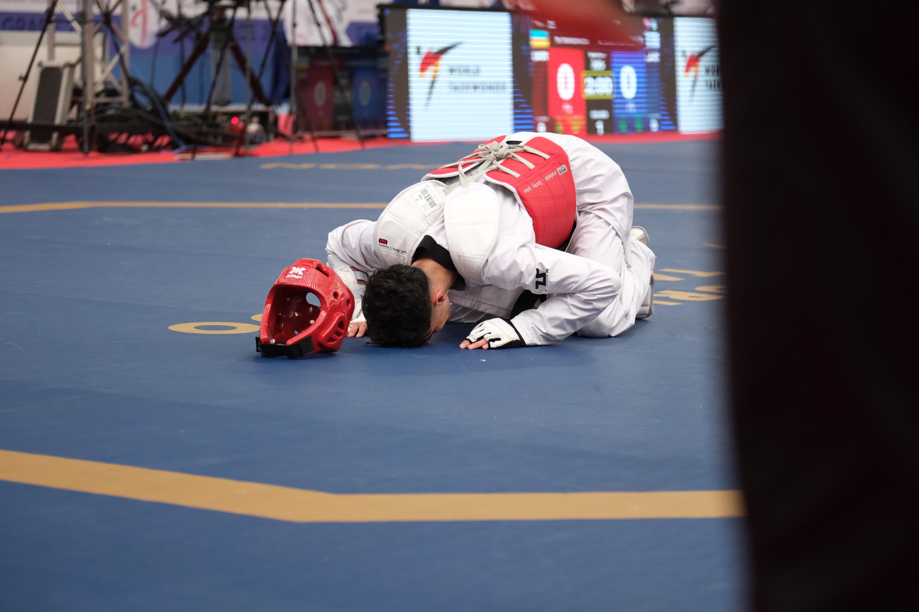 milli-taekwondocu-furkan-ubeyde-camoglu-51716-1.jpg