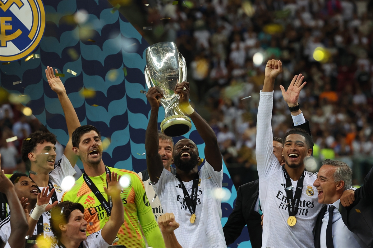 aa-20240814-35403462-35403461-real-madrid-uefa-super-kupanin-sahibi-oldu.jpg