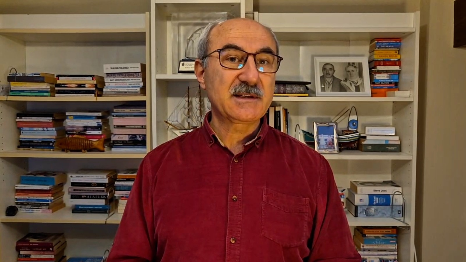 prof-dr-sari-musilaj-orumcek-agi-gibi-449799-132817.jpg